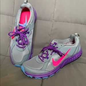 Nike wild trail shoes